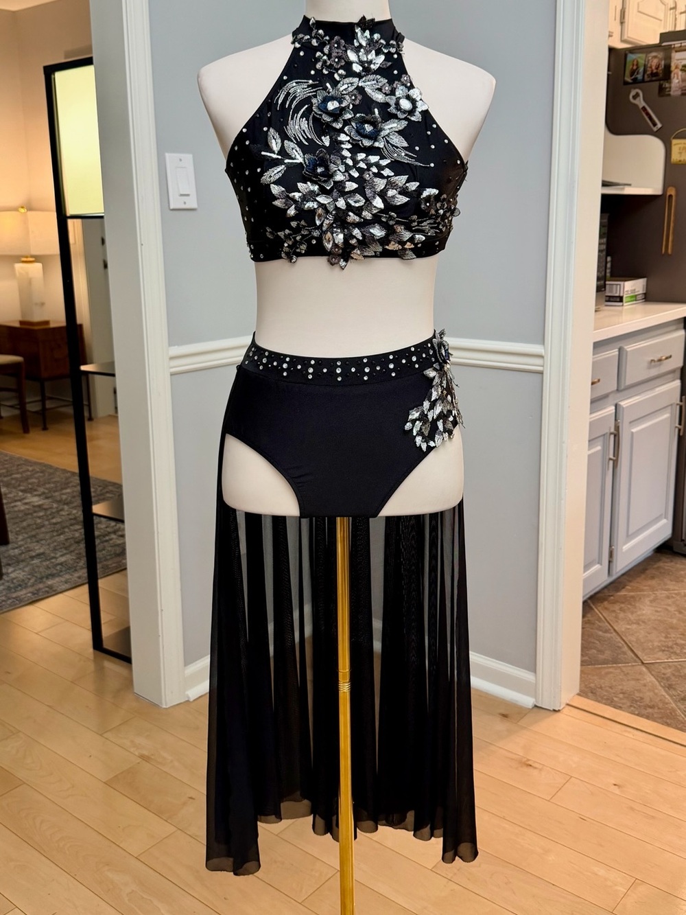 Black Glamour lyrical AS